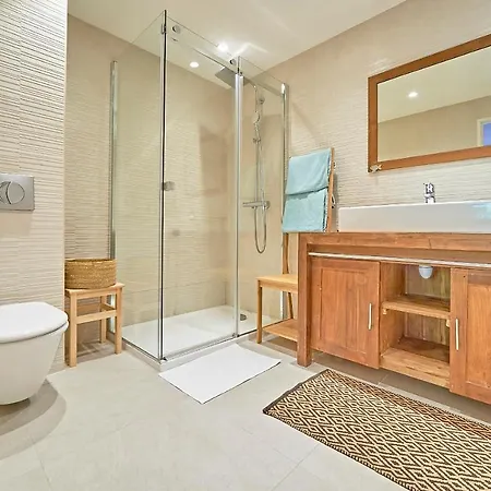 Sunset-apartment St-tropez-swimming Pool-parking Saint-Tropez